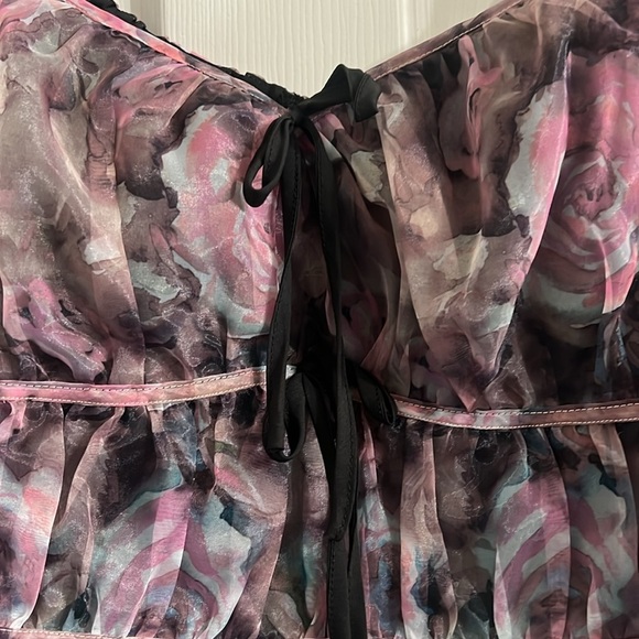 Cider lined chiffon blouse multi color size 0XL. - Picture 4 of 5